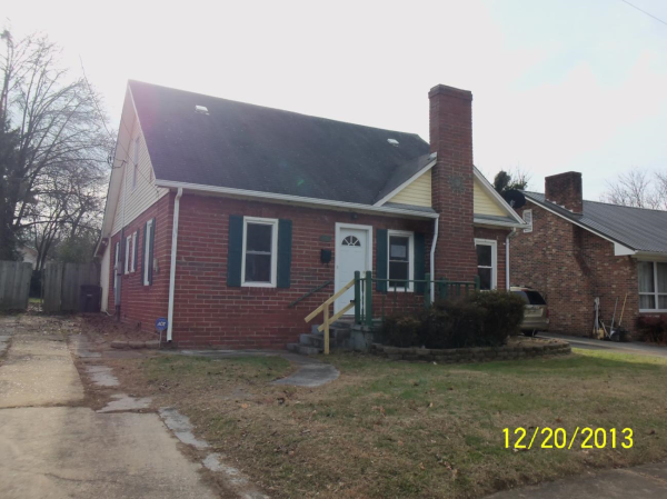 1729 Washington Ave, Kingsport, TN 37664 