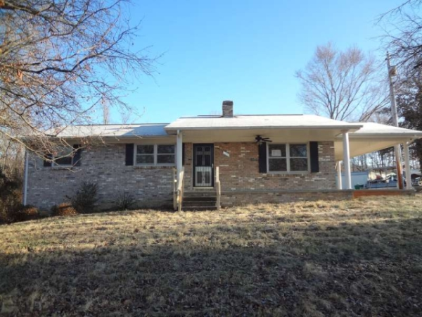 1692 Muddy Creek Rd, Blountville, TN 37617 
