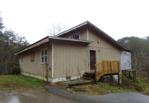 2939 Larix Way, Sevierville, TN 37876 