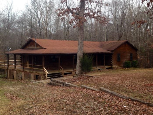 39 Country Hills Dr, Jackson, TN 38301 