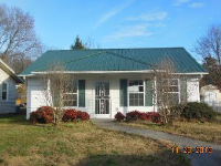 2312 Mitchell Ave, Maryville, TN 37804 