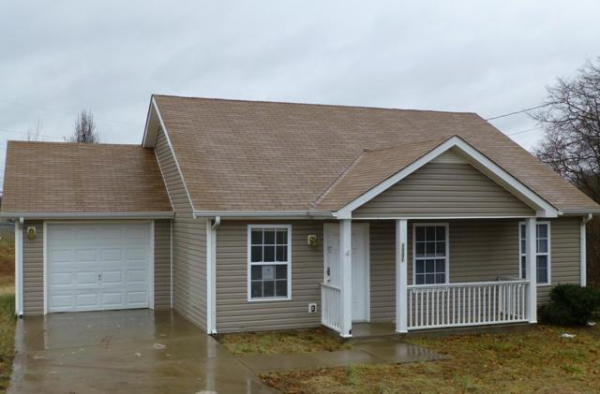 1031 Mcclardy Road, Clarksville, TN 37042 