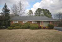 2304 Ault Rd., Knoxville, TN 37914 