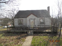 2422 Sevier Ave, Maryville, TN 37804 