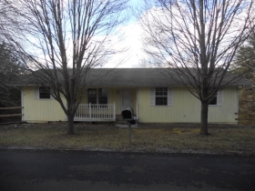 806 Hilltop Cir, Sevierville, TN 37876 