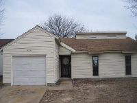 5714 Winter Tree Dr, Memphis, TN 38115 