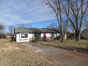 1136 Albany Rd, Knoxville, TN 37923 
