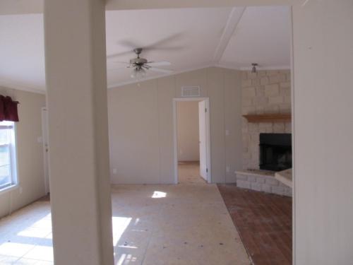 1101 S I35E, Desoto, TX 75115 