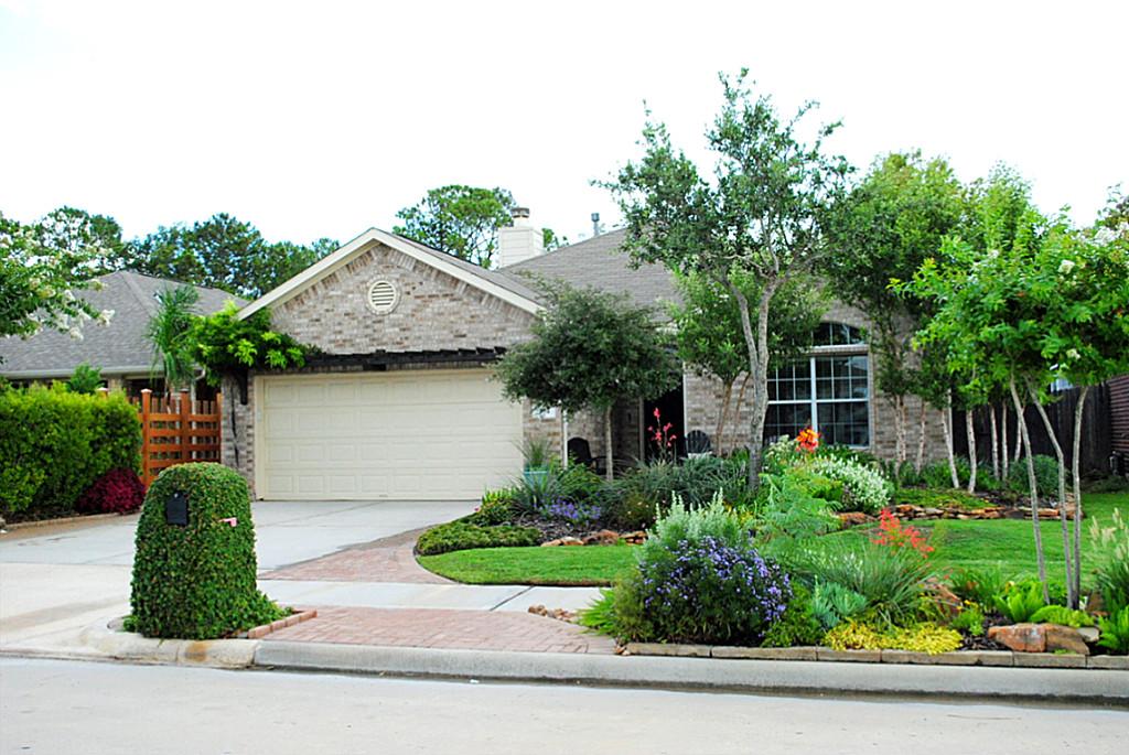722 Chase View Dr, Bacliff, TX 77518 