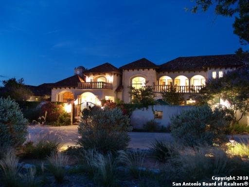 2121 Landmark Rd, Kerrville, TX 78028 