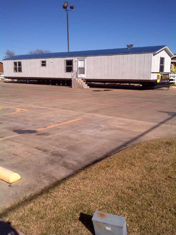 000 Main St, Rocksprings, TX 78880 