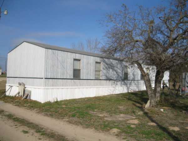 Mariposa, Poteet, TX 78065 