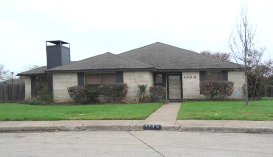 1146 Meadow Run Circle, Duncanville, TX 75137 