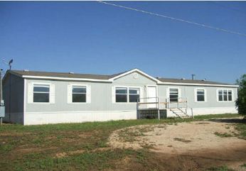 601 NW Railroad St, Bronte, TX 76933 