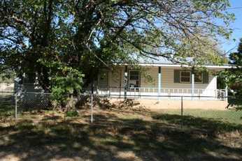 127 Live Oak Trl, Blum, TX 76627 