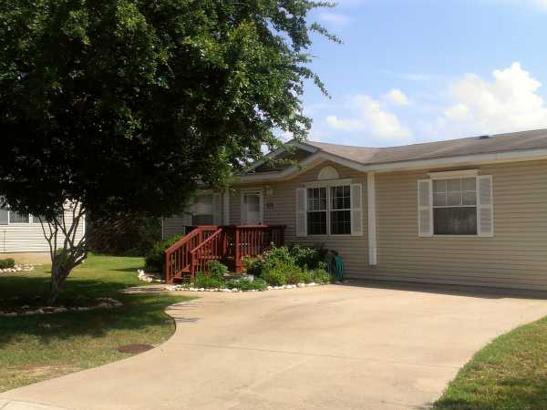 7922 Edge Park Cir, Austin, TX 78744 