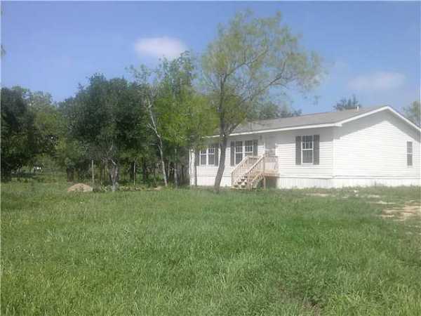 4105 Pettytown Rd, Dale, TX 78616 
