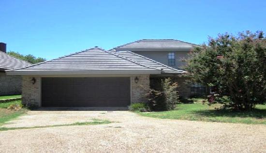 7109 Stonehaven Court, Fort Worth, TX 76179 