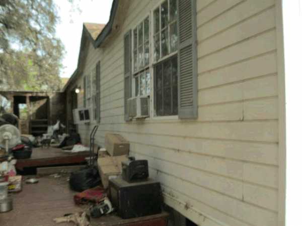 County Road 2530, Moore, TX 78057 