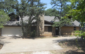1613 Melissa Lane, Cleburne, TX 76031 