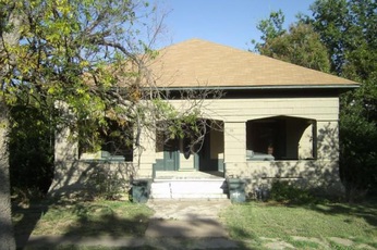 1101 Avenue F, Moody, TX 76557 