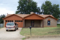 208 Pine Forest Str, Wake Village, TX 75501 