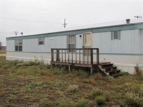 218 Avenue B, Ralls, TX 79357 