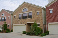 650 Westcross St  Unit #4, Houston, TX 77018 Foreclosure