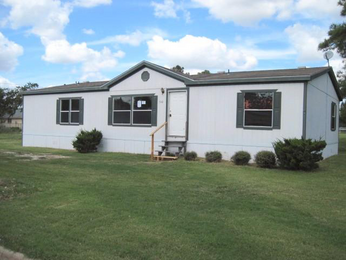 510 Galveston St, Hempstead, TX 77445 