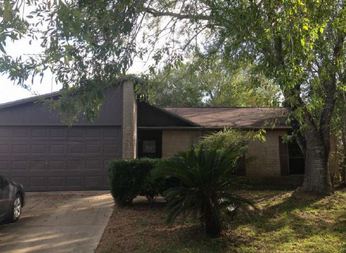 24427 Broken Bow Ln, Hockley, TX 77447 