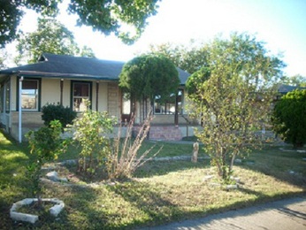 1708 Cavitt Ave, Bryan, TX 77801 