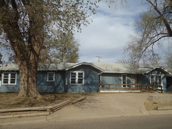1306 West 8th Street, Plainview, TX 79072 