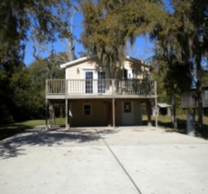 222 Shady Oaks Harbor, Alvin, TX 77511 