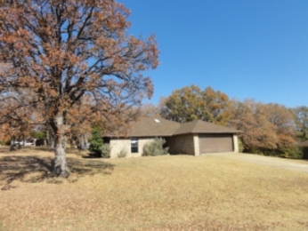 901 Emily Trail, Azle, TX 76020 