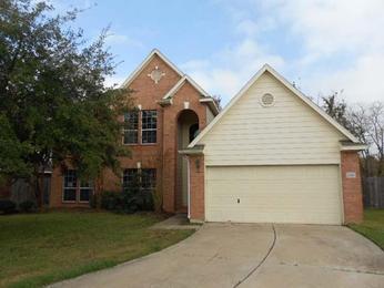 816 Courtside Dr E, League City, TX 77573 