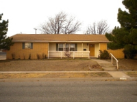 2201 Dogwood Ln, Pampa, TX 79065 