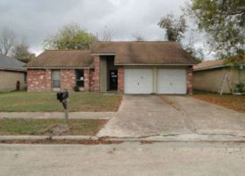 13410 Tara Oak Dr, Houston, TX 77065 