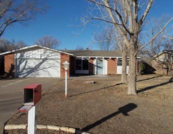 1207 Virginia Ave, Friona, TX 79035 