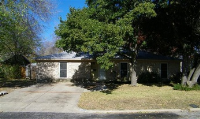 6833 John Dr, Richland Hills, TX 76118 