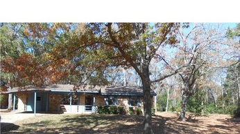 409 E Maffitt St, Palestine, TX 75803 