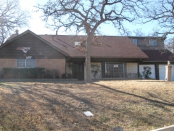330 Somerset Cir, Bedford, TX 76022 