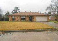 2205 Summer Oak Ln, Orange, TX 77632 