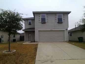 17916 Majestic Elm Ln, Elgin, TX 78621 