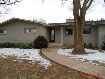 404 Cactus Dr, Levelland, TX 79336 
