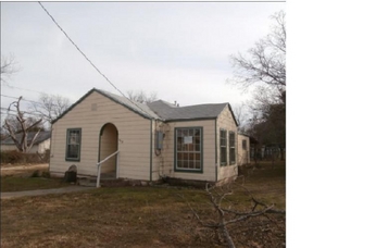 307 W 11th St, Brady, TX 76825 