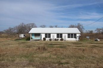 4949 County Road 443, Thorndale, TX 76577 
