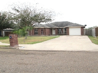 1204 E Nell Pool Dr, Pharr, TX 78577 