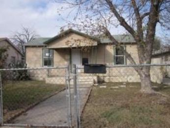 303 Viendo St, San Antonio, TX 78201 