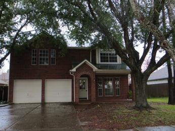 4401 Plover Dr, Seabrook, TX 77586 