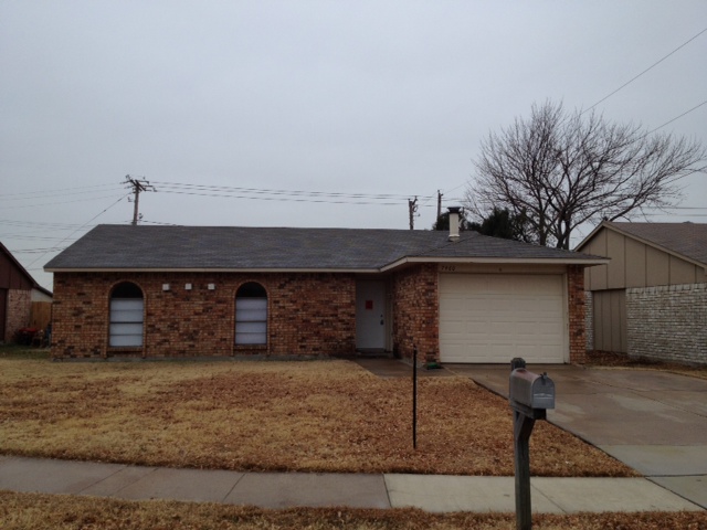 7460 Sandhurst Ln, North Richland Hills, TX 76180 